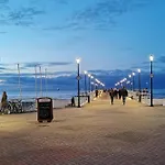 Playa Z Parkingiem, Promenada Do Mola Apartman *