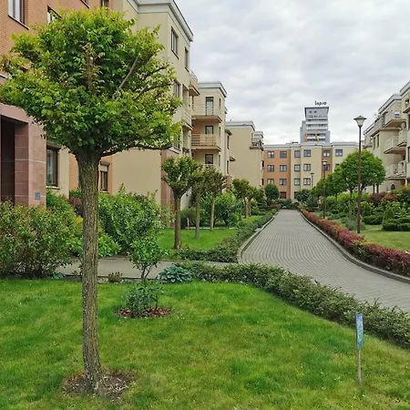 Playa Z Parkingiem, Promenadą Do Mola * Gdańsk